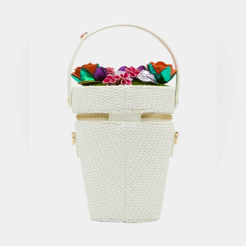 Betsey Johnson nwt betsey